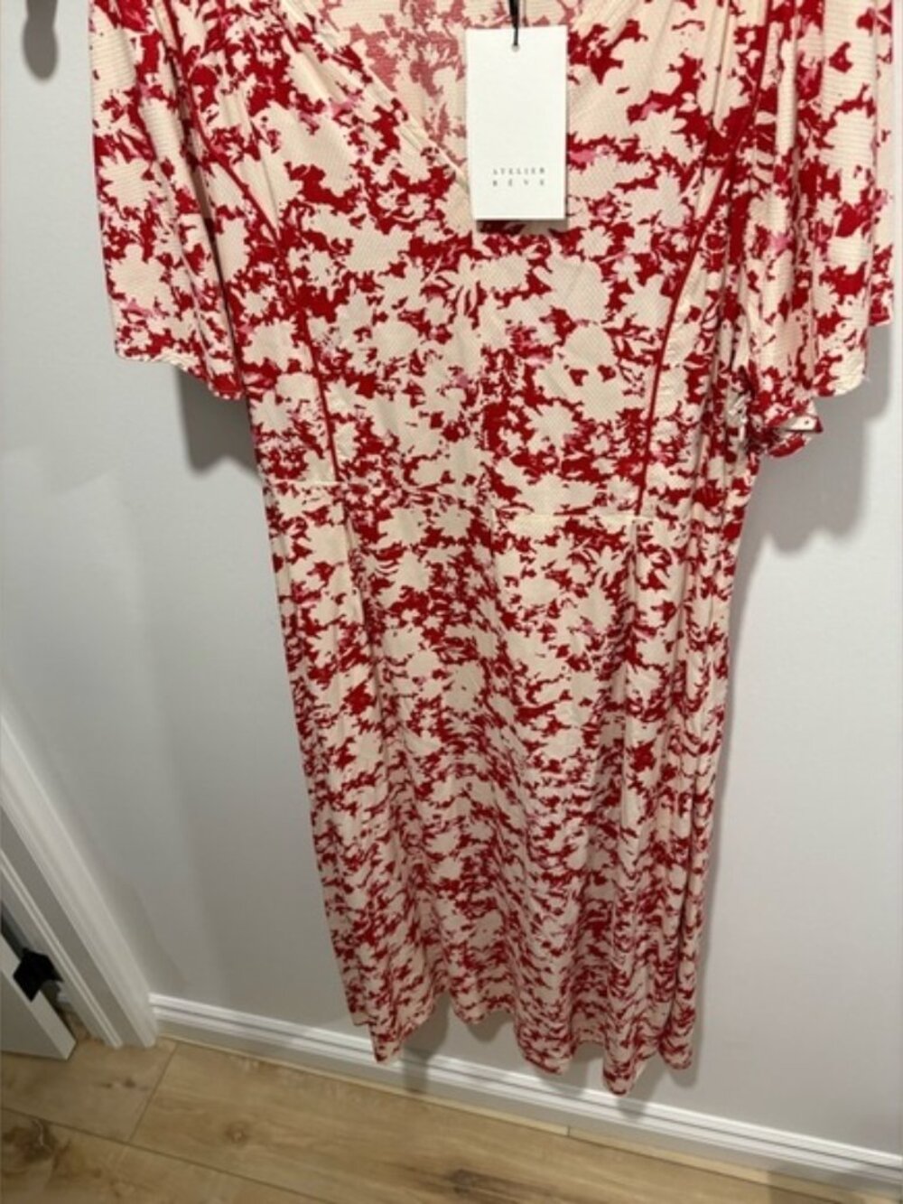 NWT Atelier Rêve Alais Midi Dress | Red & White Floral | Size 8  $179.00 CAN - Picture 7 of 11